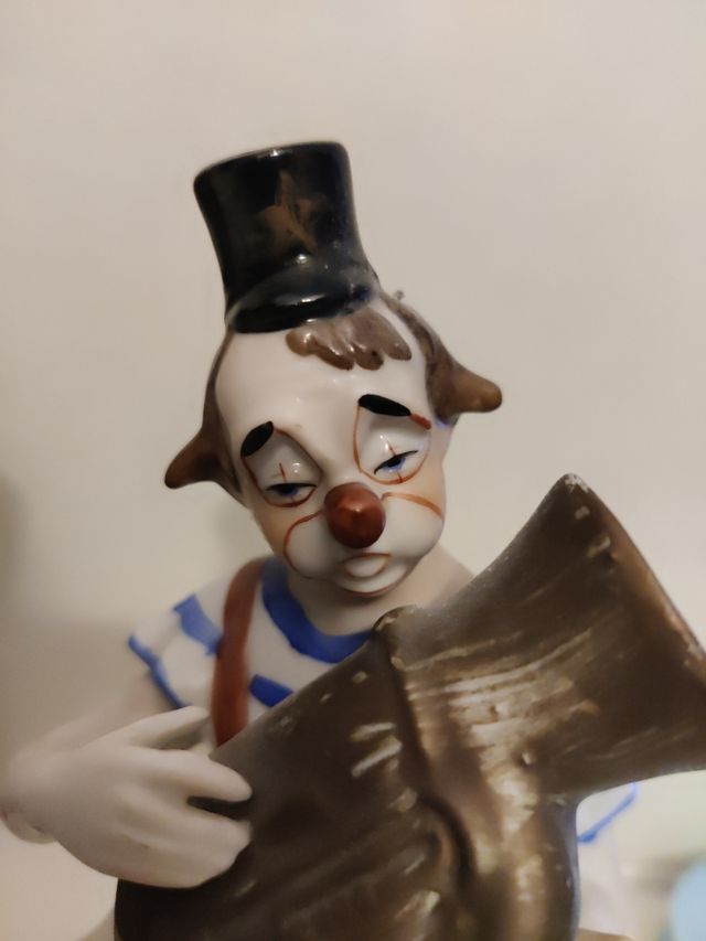 Statuina in ceramica portafiori anni 80