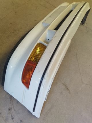 Paragolpes Ford Escort XR3i Mk5 blanco
