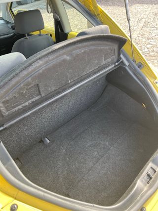 Volkswagen New beetle 2004