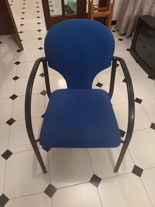 Silla oficina azul y negra