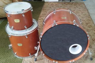 Tamburi acustici.