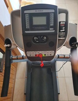 Cinta correr Bladez Fitness TR101i