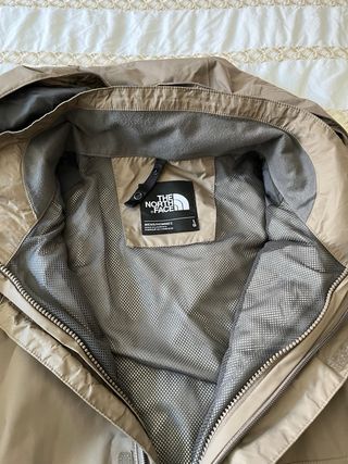 Chaqueta The North Face con forro extraible