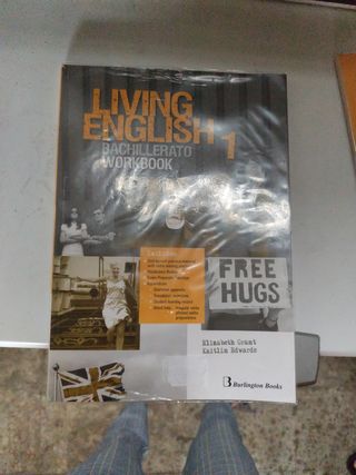 LIVING ENGLISH 1 BACH SB y WB ED.14 Burlington Boo