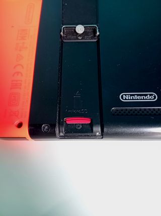 Nintendo Switch + accessori e scheda Micro SD