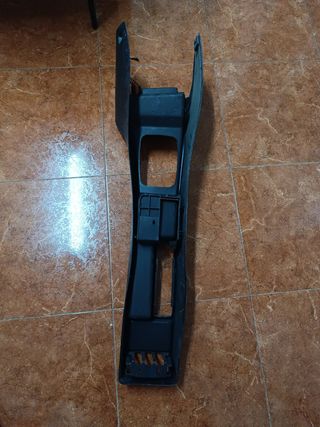 Opel Astra F 4p consola tunel central 