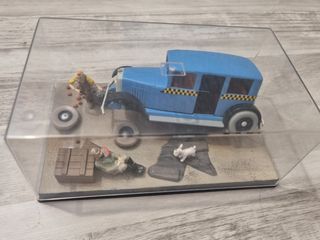 Diorama  Tintín: Accidente apresa Dr.Müller