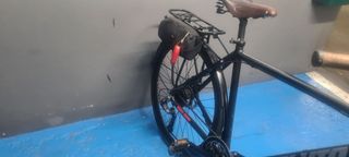 Bicicleta eléctrica ligera