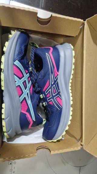 Zapatillas Asics Trail Mujer - Talla 39
