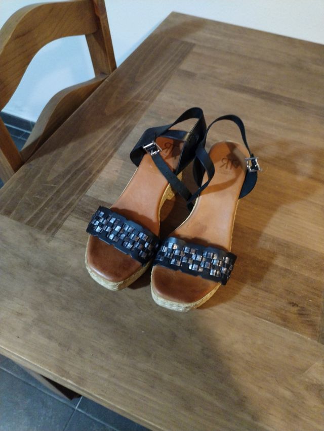 Sandalias cuña