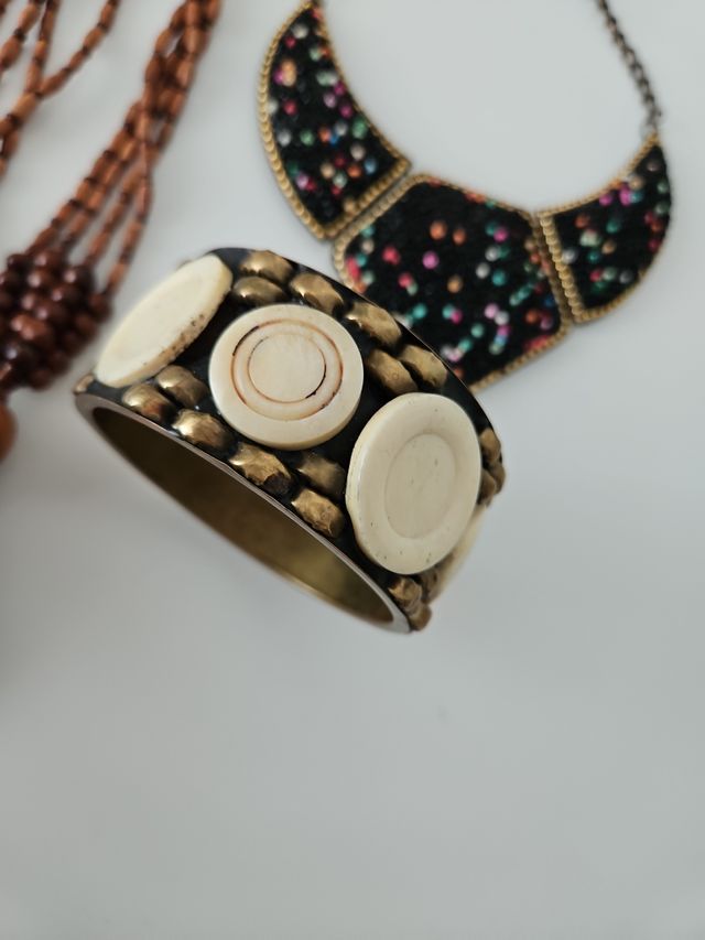 Collares y Pulsera - Bisutería