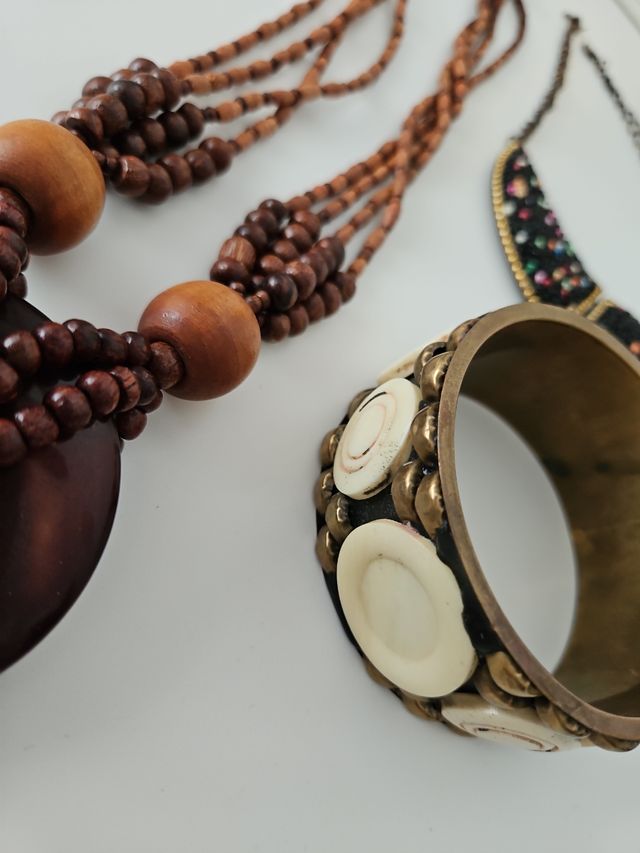 Collares y Pulsera - Bisutería