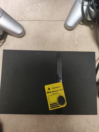 PS2 (PlayStation 2) + juegos + complementos 