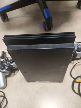 PS2 (PlayStation 2) + juegos + complementos 