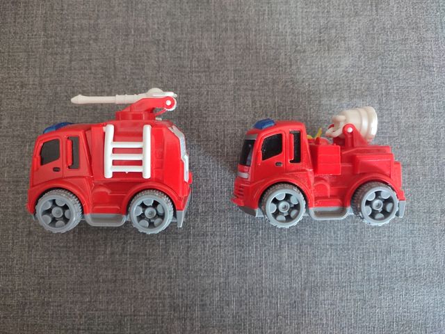 Lote de 10 coches y camiones