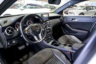 Mercedes Clase A MERCEDES-BENZ  A 180 d AMG Line 