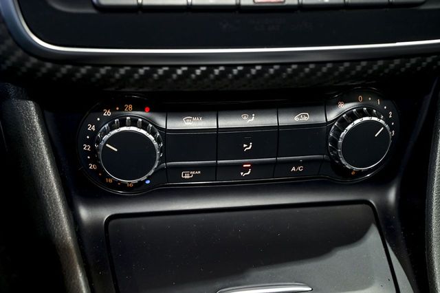 Mercedes Clase A MERCEDES-BENZ  A 180 d AMG Line 
