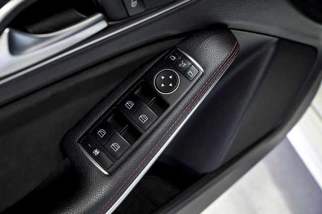 Mercedes Clase A MERCEDES-BENZ  A 180 d AMG Line 