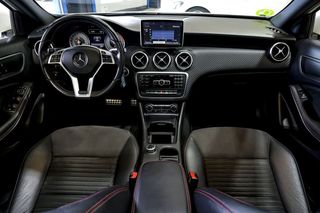 Mercedes Clase A MERCEDES-BENZ  A 180 d AMG Line 