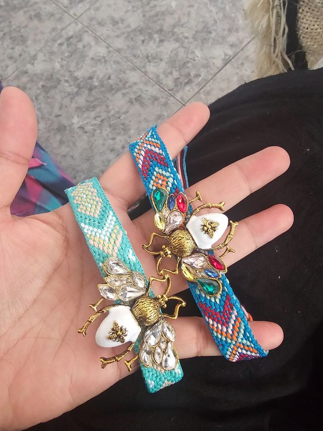 Pulseras abeja multicolor