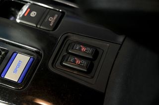 Mitsubishi Outlander   2.4 PHEV Kaiteki Auto 4WD 