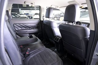 Mitsubishi Outlander   2.4 PHEV Kaiteki Auto 4WD 