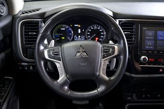 Mitsubishi Outlander   2.4 PHEV Kaiteki Auto 4WD 