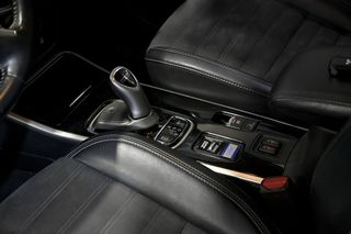 Mitsubishi Outlander   2.4 PHEV Kaiteki Auto 4WD 