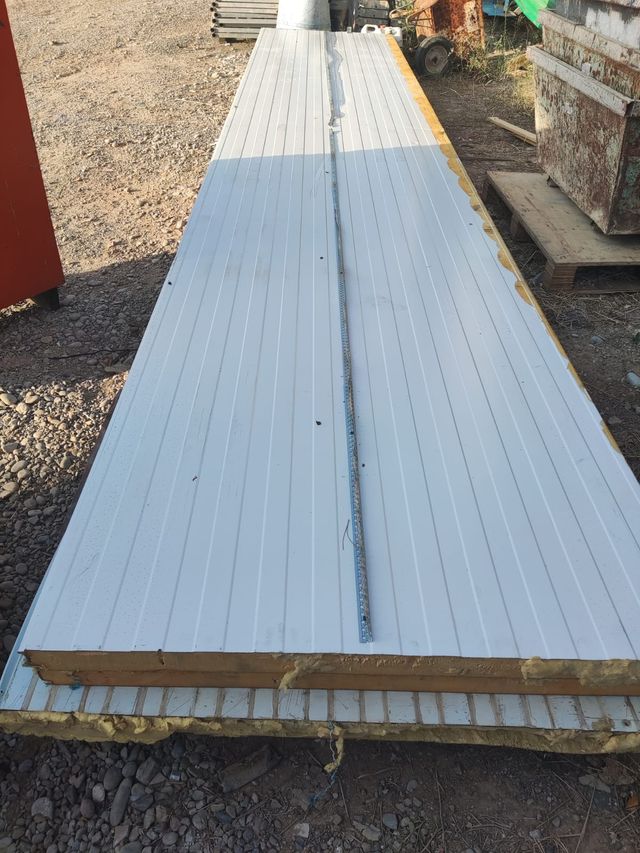 Panel sándwich pared - Aislamiento