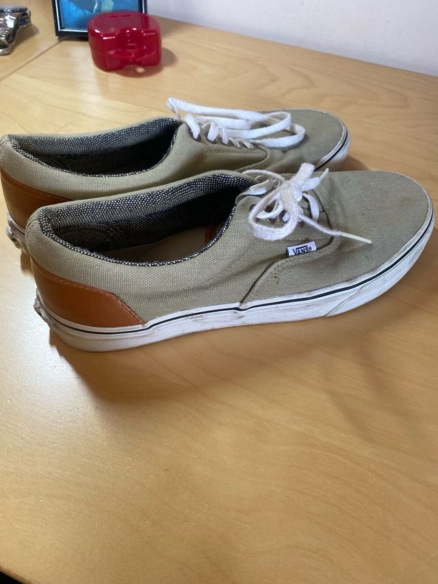 2 Vans Authentic - Beige & Azul