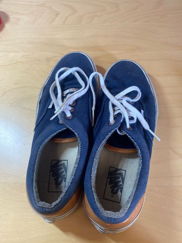 2 Vans Authentic - Beige & Azul