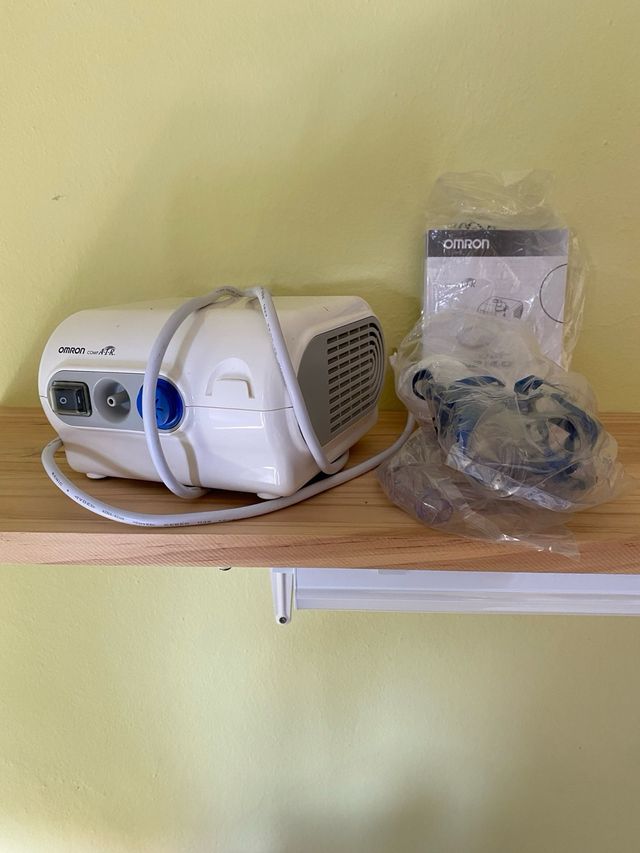 Nebulizador Omron NE-C28P