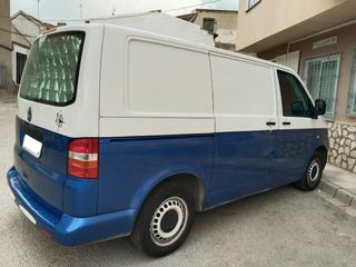 Volkswagen Transporter T5 2009