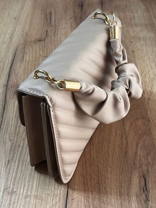 Bolsito bandolera beige