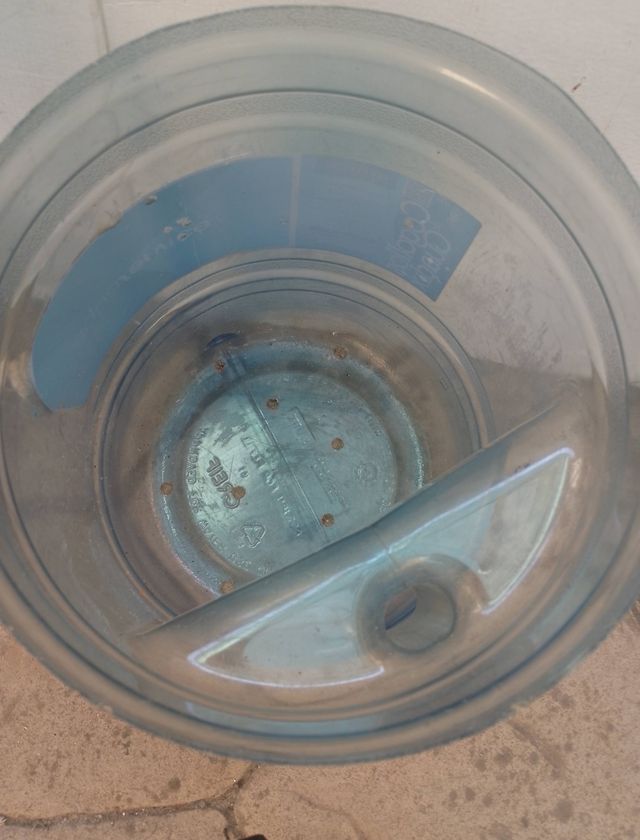  3 Garrafas de  Agua u macetero 