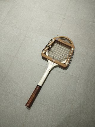 Raqueta Dunlop madera