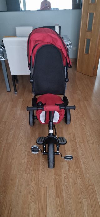 Triciclo infantil rojo