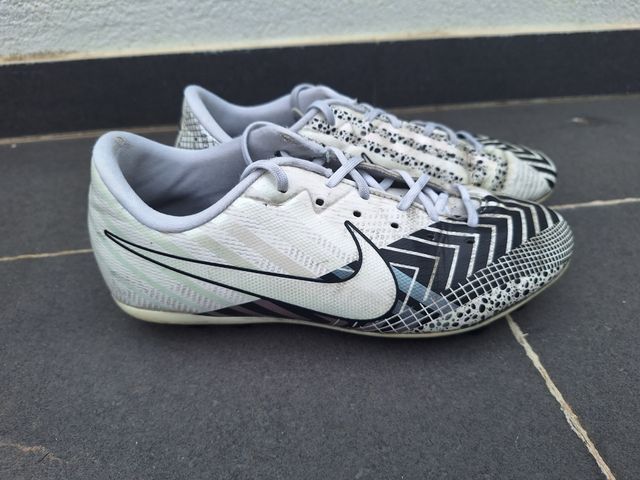 Chuteiras Nike Jr Vapor 13 Academy MDS