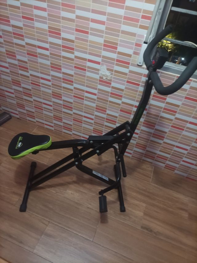 Máquina abdominal AB Booster Plus