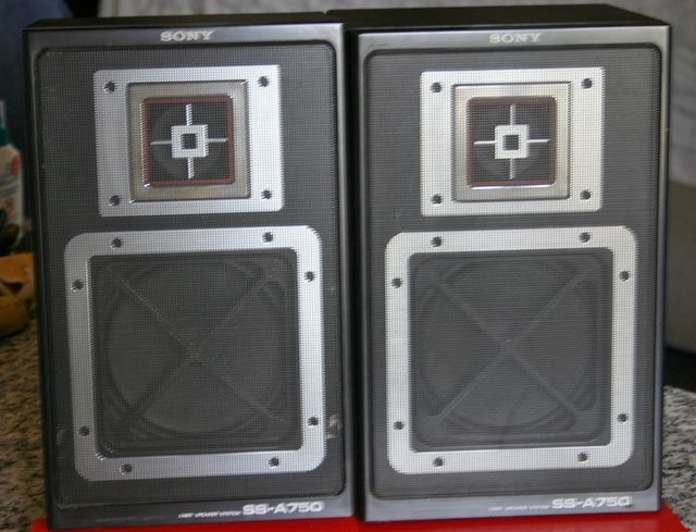 Altavoces SONY SS-A750