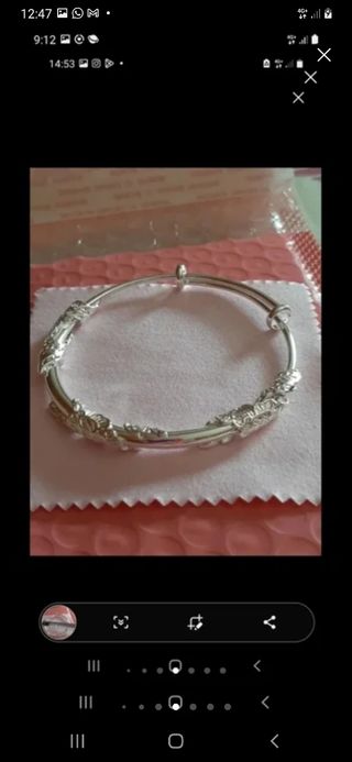 Pulsera plateada flores - nueva