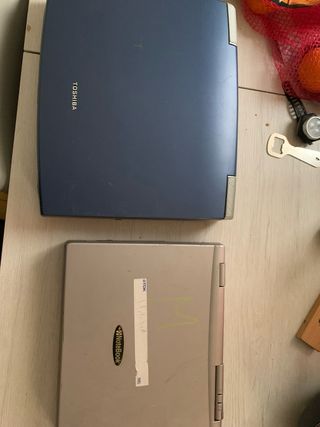 Portátiles antiguos Toshiba & Notebook