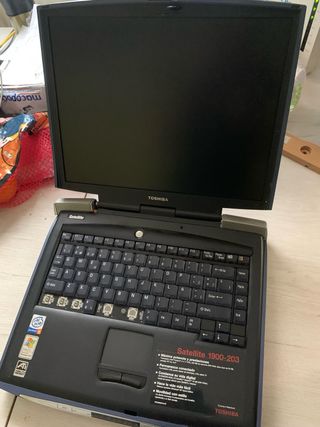 Portátiles antiguos Toshiba & Notebook