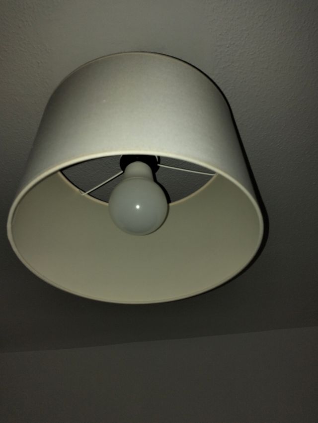 Lámpara colgante tela blanca