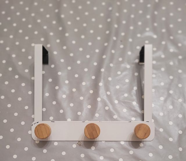 Perchero blanco 3 ganchos - metal,madera