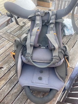 Mochila portabebés Vaude usada