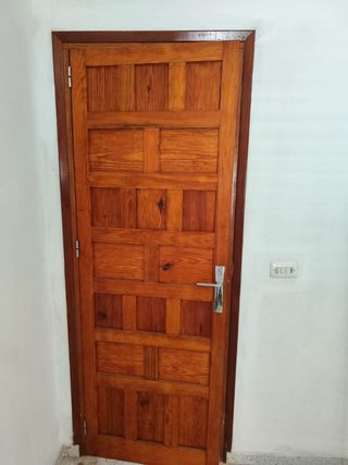 Puerta madera castellana 200x70