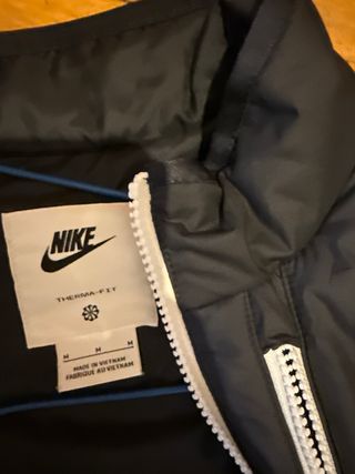 Chaleco Nike negro acolchado