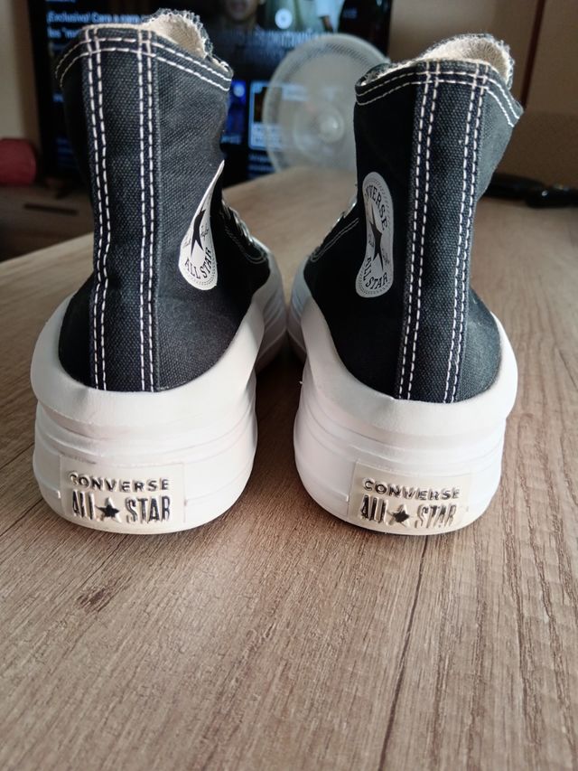 Converse negras plataforma