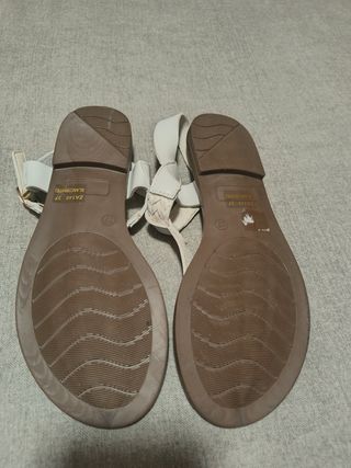 Sandalias blancas 